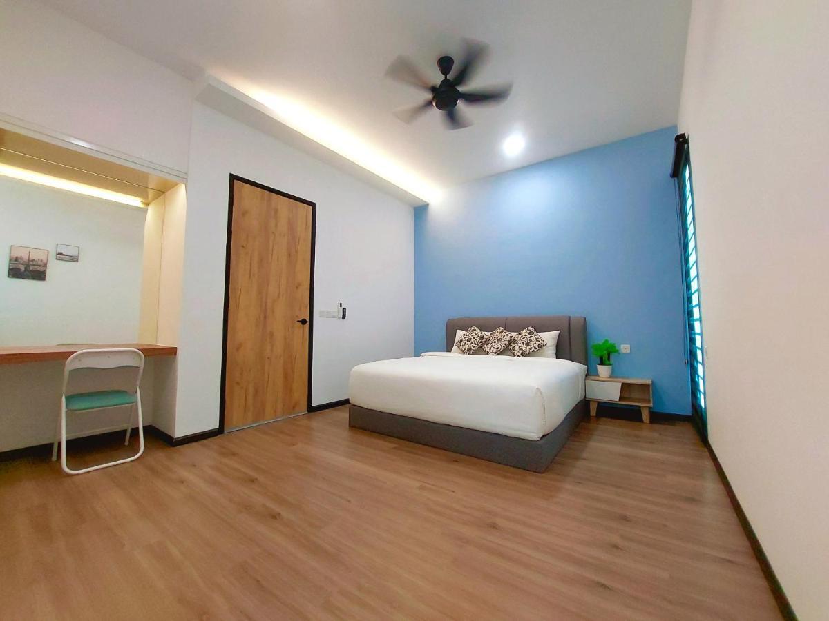 Vila Good2stay 15-20pax I 4r4b 1ktv I Swimming Pool I Bbq I Gaming I 10 Parking I Wifi6 *