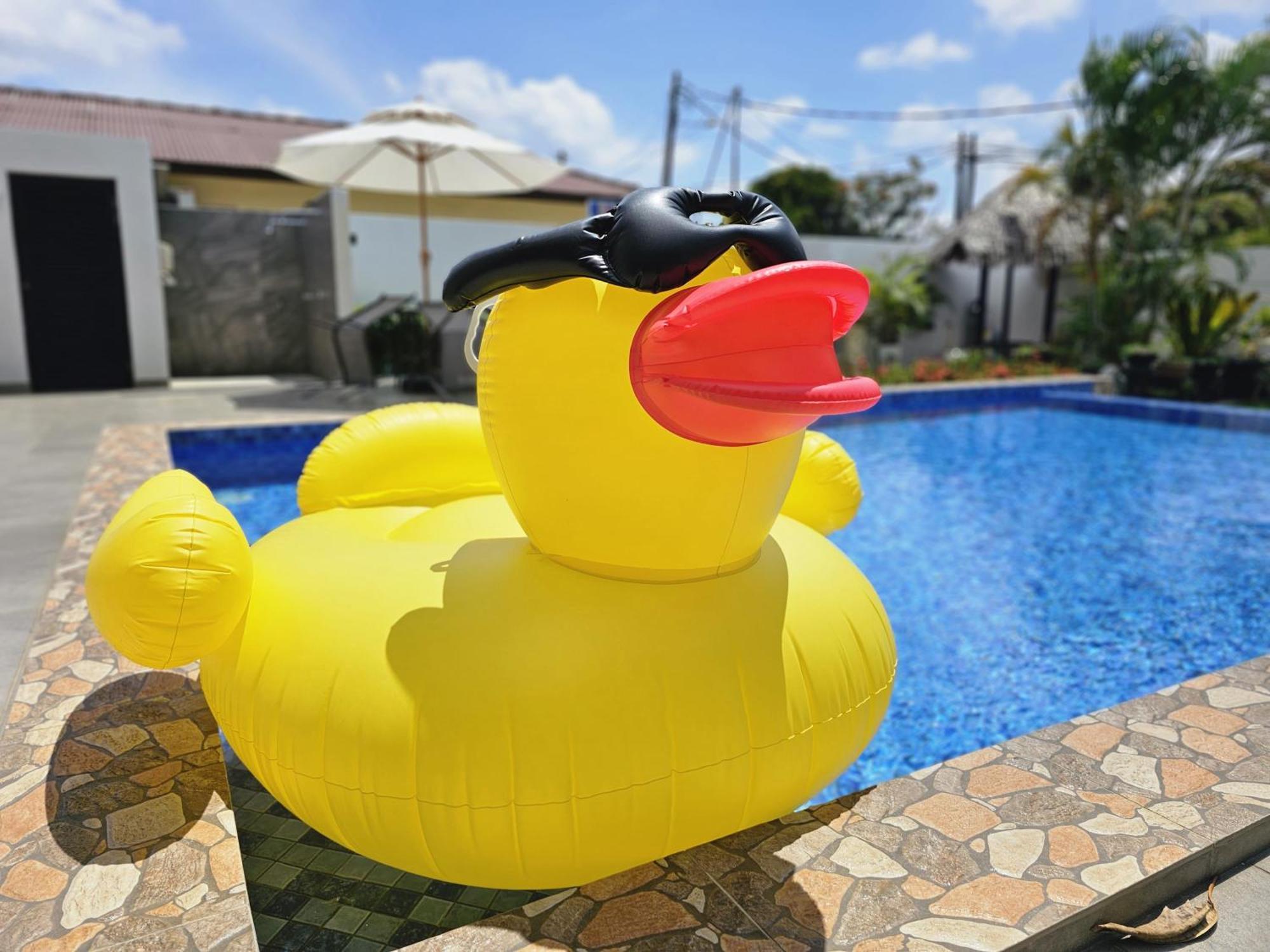 Vila Good2stay 15-20pax I 4r4b 1ktv I Swimming Pool I Bbq I Gaming I 10 Parking I Wifi6